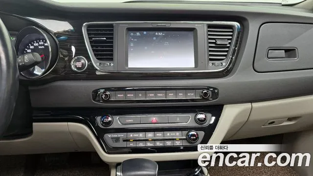 Kia The New Carnival id 2460965 из Кореи 5