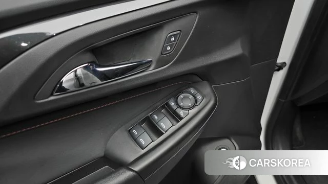 Chevrolet (GM Daewoo) Trailblazer 2023 Белый из Кореи, фото 5