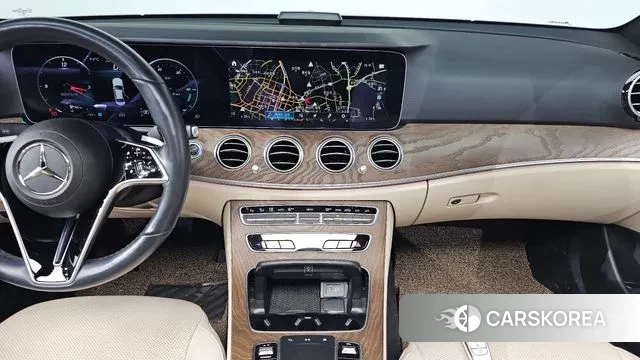 Mercedes-Benz E-Class W213 2022 Черный из Кореи, фото 5