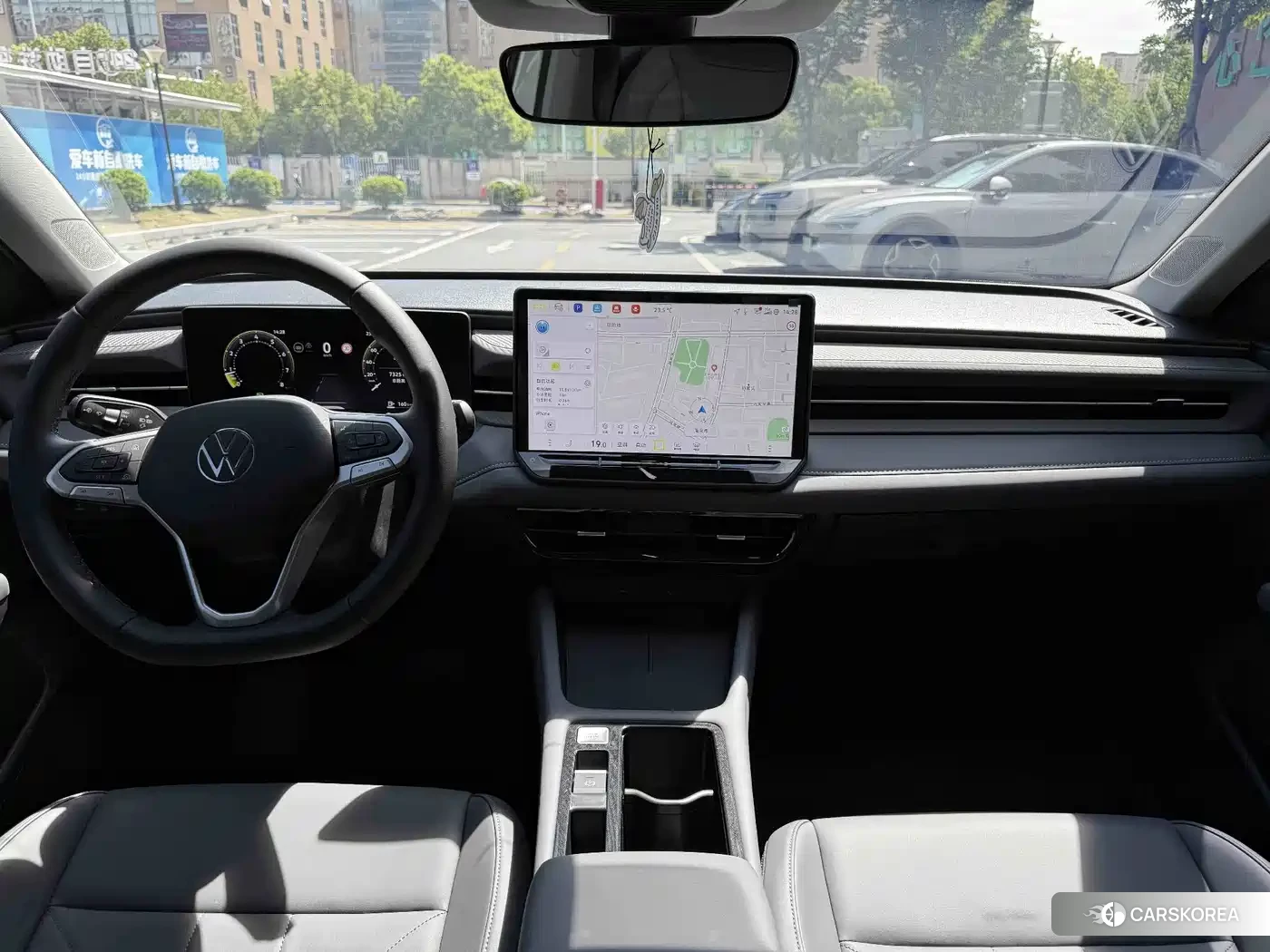 Volkswagen Lavida 2026 Белый из Китая, фото 5