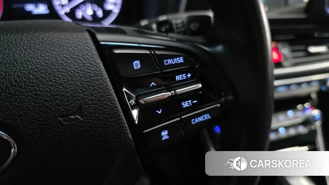 Hyundai Grandeur IG 2018 Серебристо-серый из Кореи, фото 5