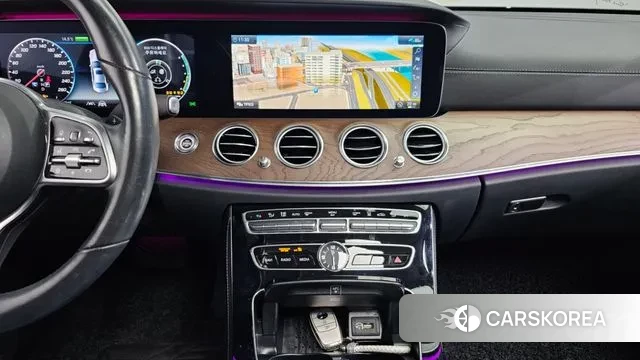 Mercedes-Benz E-Class W213 2020 Белый из Кореи, фото 5