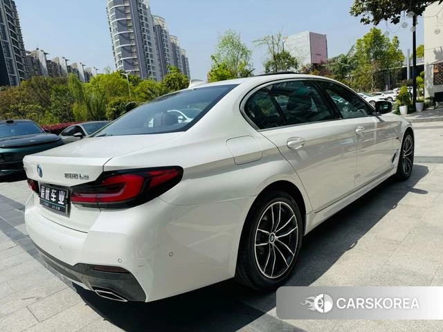 BMW 5 series PHEV 2021 Белый из Китая, фото 5