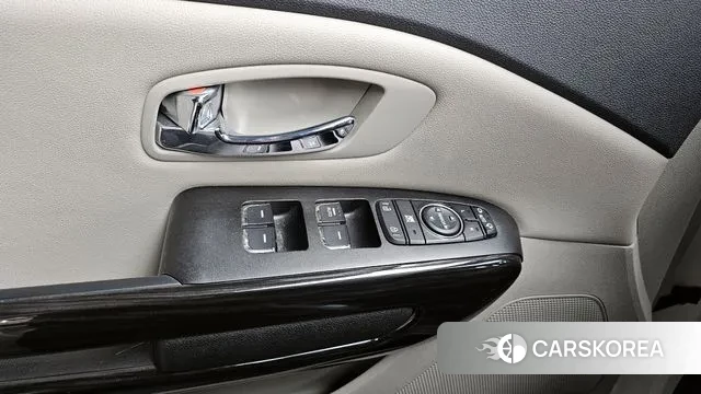 Kia The New Carnival 2020 Белый из Кореи, фото 5