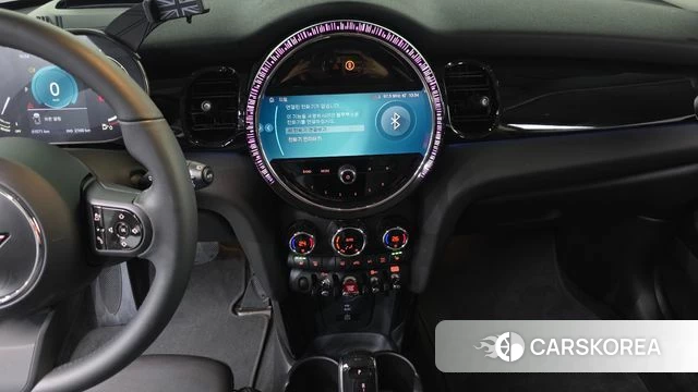 Mini Cooper 2022 Красный из Кореи, фото 5
