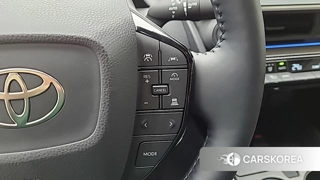 Toyota Prius 5th Generation 2025 Белый из Кореи, фото 5