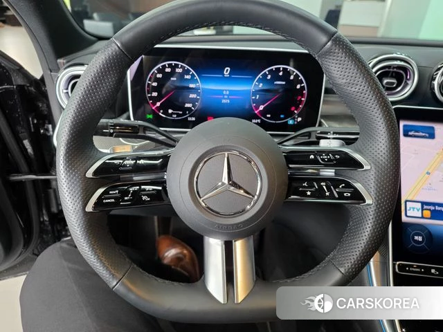 Mercedes-Benz C-Class W206 2025 Черный из Кореи, фото 5