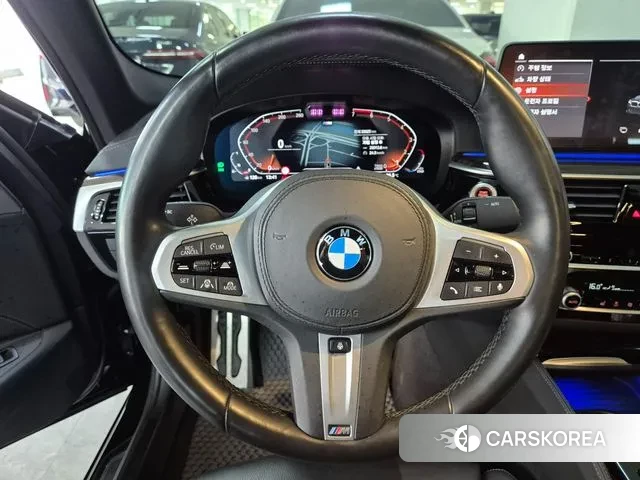 BMW 5 Series (G30) 2022 Черный из Кореи, фото 5