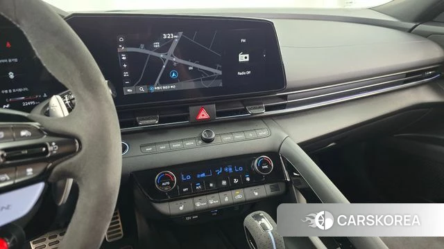 Hyundai The New Avante (CN7) 2024 Белый из Кореи, фото 5