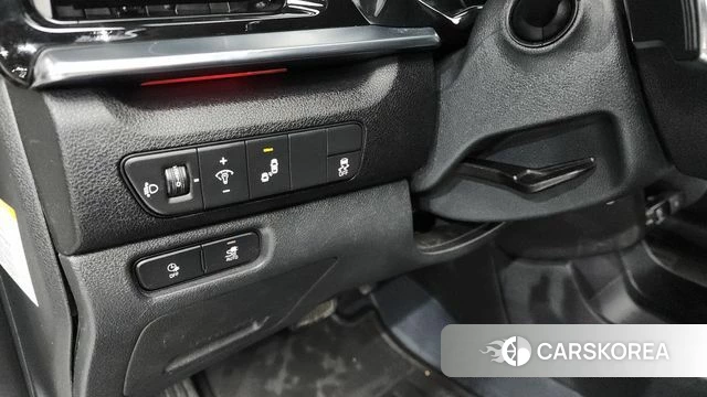 Kia Niro Plus 2022 Белый из Кореи, фото 5