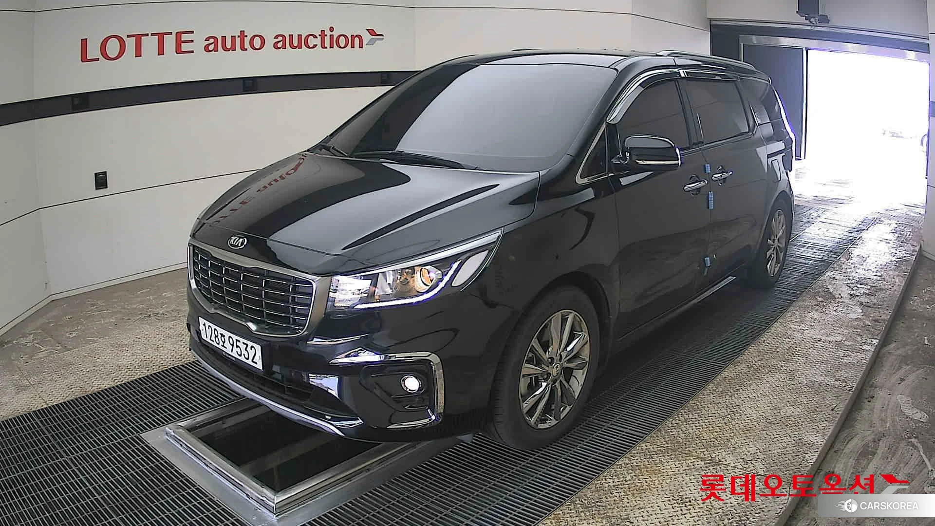 Kia Carnival 2020 Aurora Black Pearl из Кореи, фото 5