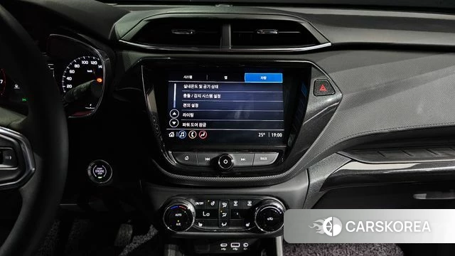 Chevrolet (GM Daewoo) Trailblazer 2022 Черный из Кореи, фото 5