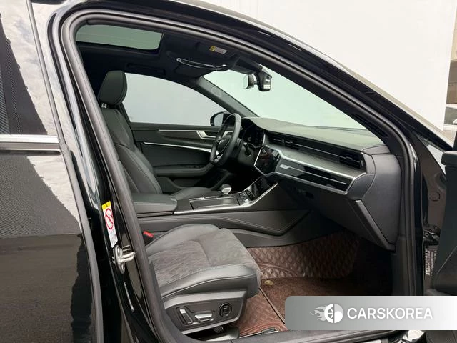 Audi A6L 2025 Черный из Китая, фото 5