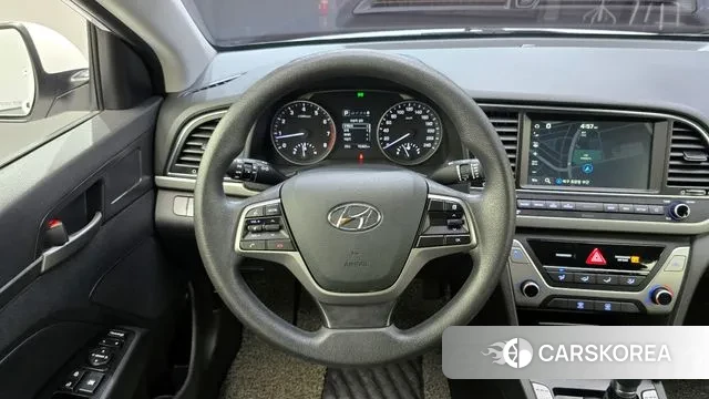 Hyundai Avante AD 2018 Белый из Кореи, фото 5