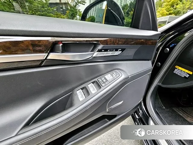 Genesis G90 2020 Черный из Кореи, фото 5