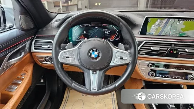 BMW 7 Series (G11) 2020 Серебристо-серый из Кореи, фото 5