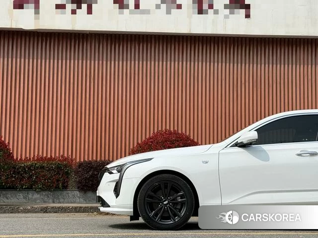 Cadillac CT4 2022 Белый из Китая, фото 5