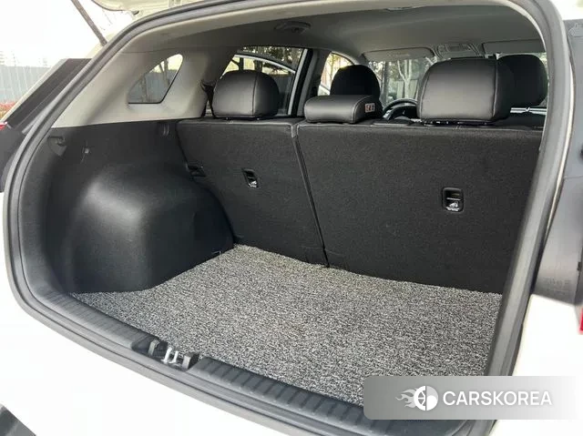 Kia Niro 2018 Белый из Кореи, фото 5