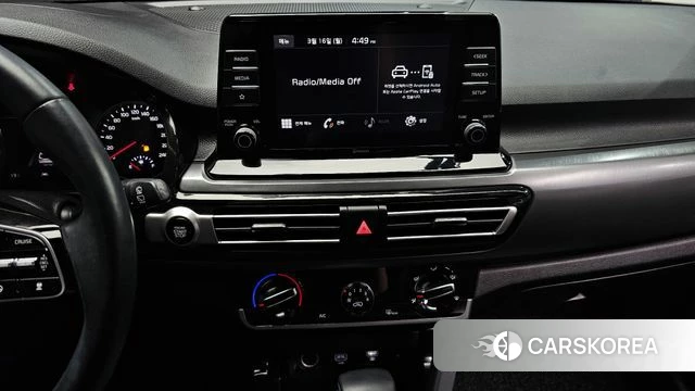 Kia Seltos 2022 Белый из Кореи, фото 5