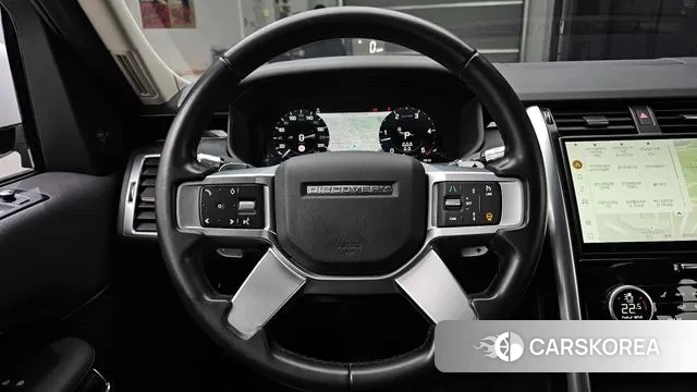 Land Rover Discovery 5 2022 Белый из Кореи, фото 5