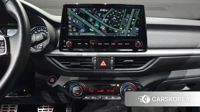 Kia The New K3 2nd generation 2024 Белый из Кореи, фото 5