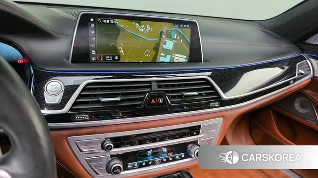 BMW 7 Series (G11) 2018 Черный из Кореи, фото 5