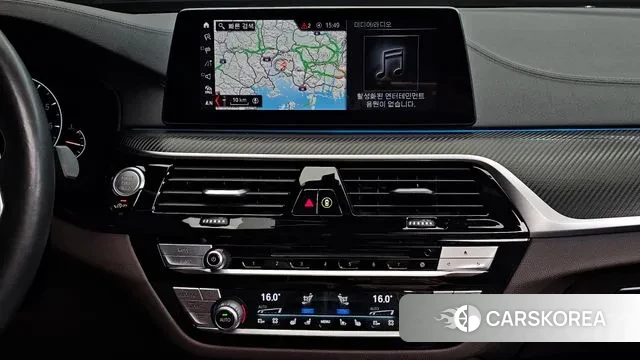 BMW 5 Series (G30) 2019 Синий из Кореи, фото 5