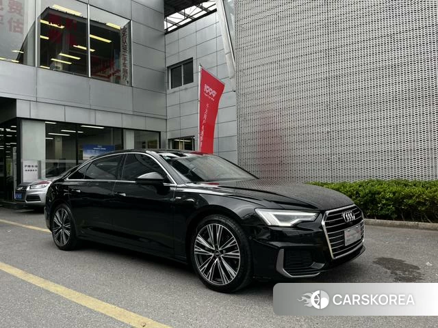 Audi A6L 2022 Черный из Китая, фото 5