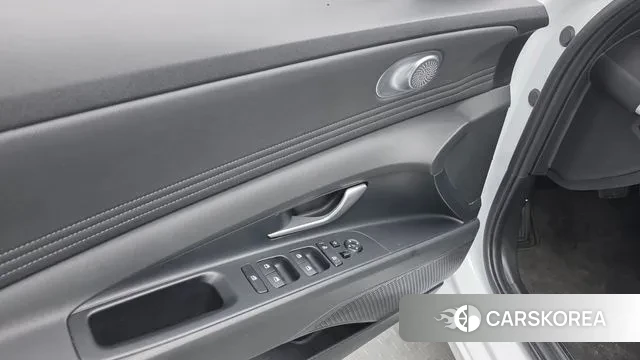 Hyundai Avante (CN7) 2022 Белый из Кореи, фото 5