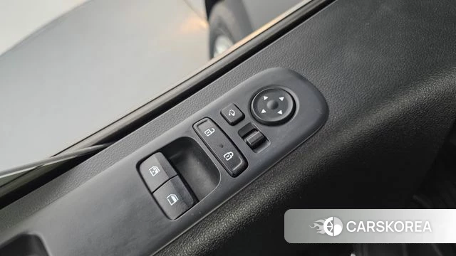 Hyundai Staria 2023 Черный из Кореи, фото 5