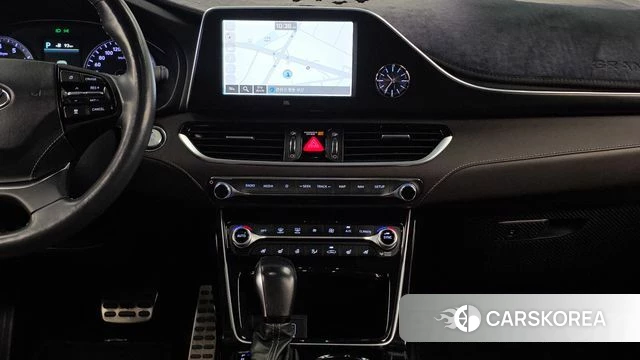 Hyundai Grandeur IG 2018 Белый из Кореи, фото 5