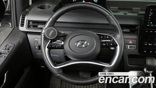 Hyundai Staria 2023 Серебристо-серый из Кореи, фото 5