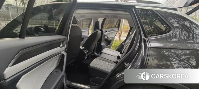 Volkswagen Tanyue 2024 Темно-серый из Китая, фото 5