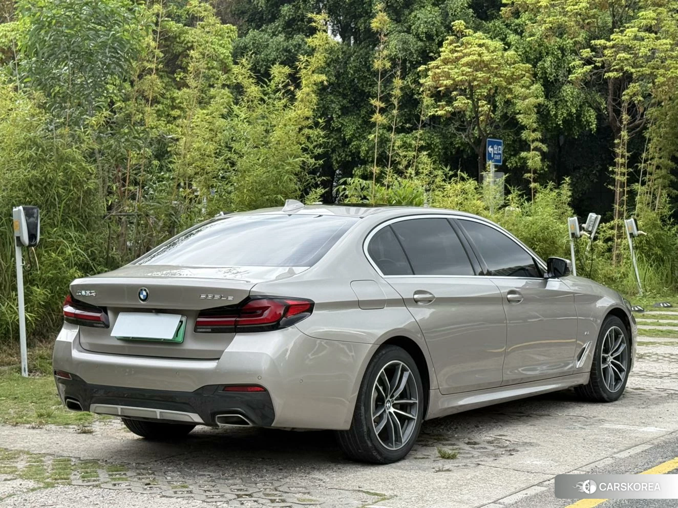 BMW 5 series PHEV 2020 Шампань из Китая, фото 5