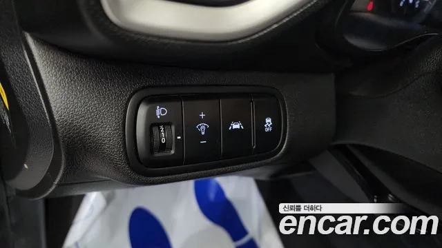 Hyundai Venue 2019 Серый из Кореи, фото 5