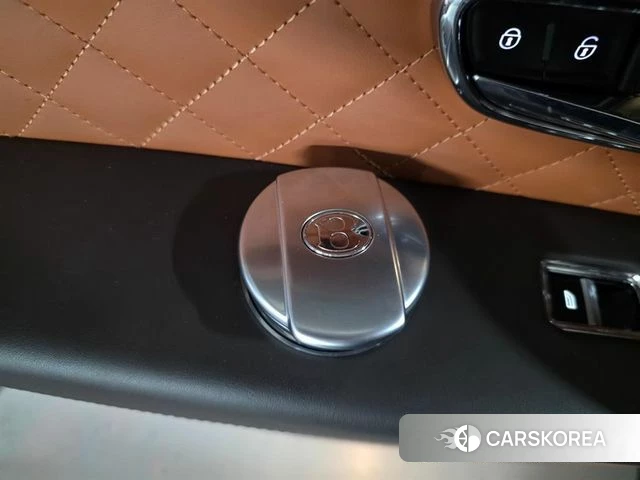 Bentley Bentayga 2018 Жемчужный цвет из Кореи, фото 5