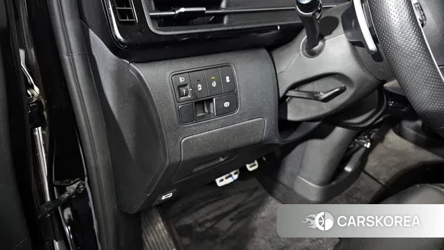 Hyundai Staria 2023 Черный из Кореи, фото 5