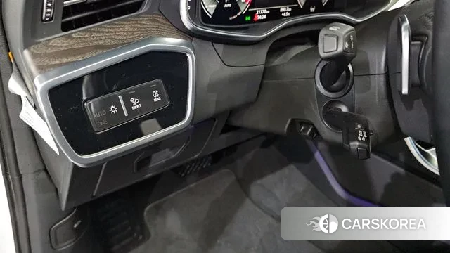 Audi A6 (C8) 2021 Белый из Кореи, фото 5