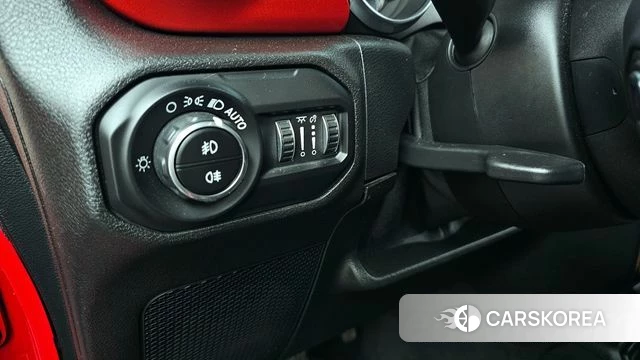 Jeep Wrangler (JL) 2021 Красный из Кореи, фото 5