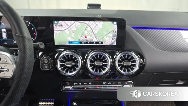 Mercedes-Benz GLA - Class H247 2022 Белый из Кореи, фото 5