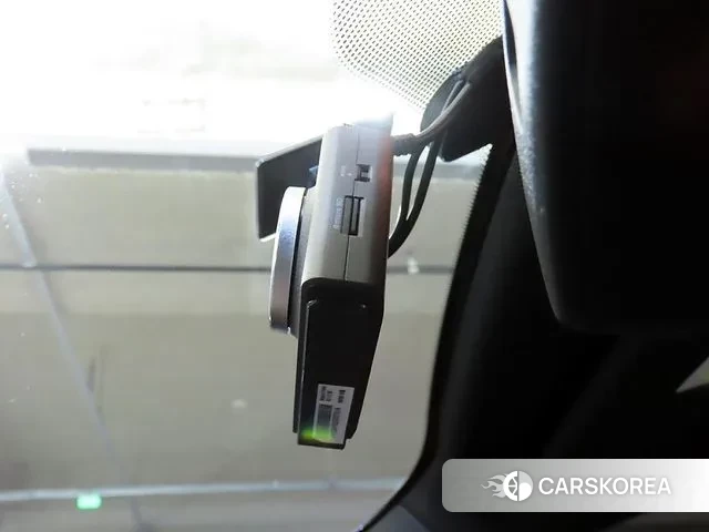 BMW 3 Series (F30) 2018 Белый из Кореи, фото 5