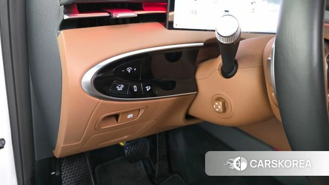 Genesis GV70 2024 Белый из Кореи, фото 5
