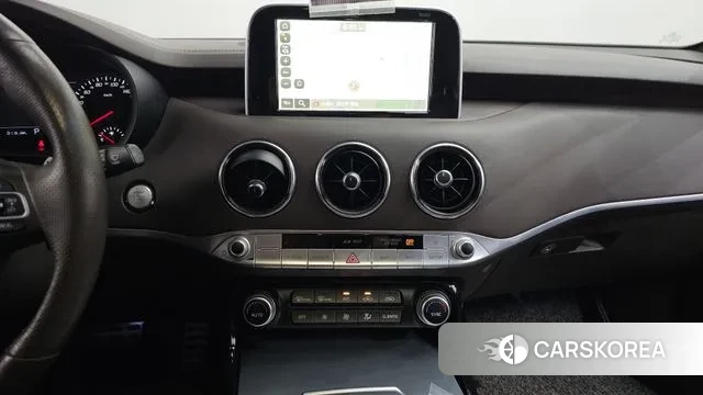 Kia Stinger 2018 Серый из Кореи, фото 5