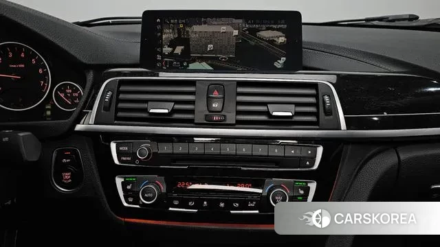 BMW 3 Series (F30) 2018 Белый из Кореи, фото 5