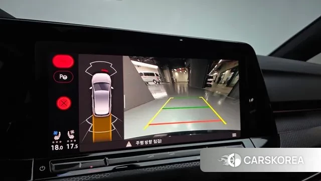 Volkswagen Golf 8th Generation 2024 Черный из Кореи, фото 5