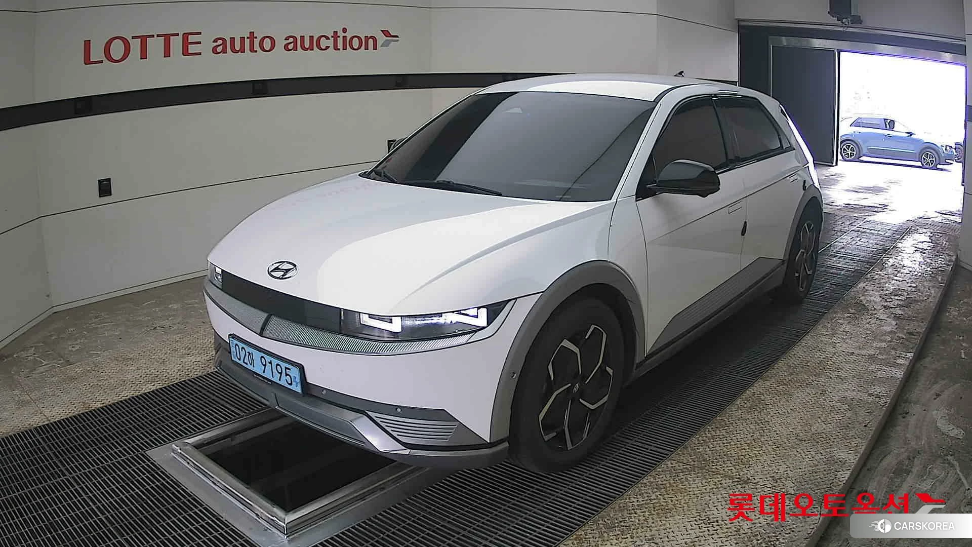 Hyundai IONIQ 5 2022 Atlas White из Кореи, фото 4