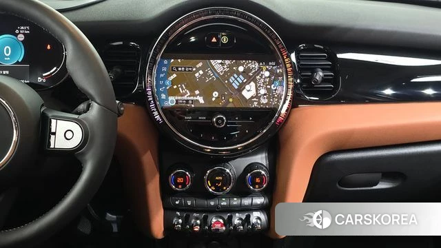 Mini Cooper S 2024 Черный из Кореи, фото 5