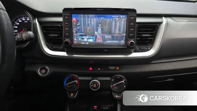 Kia Stonic 2018 Белый из Кореи, фото 5
