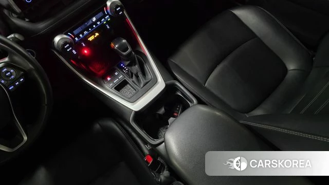 Toyota RAV4 5th Generation 2021 Серый из Кореи, фото 5