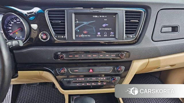 Kia The New Carnival 2019 Черный из Кореи, фото 5